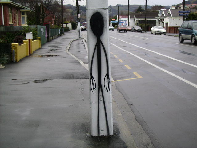 An alien on North Road